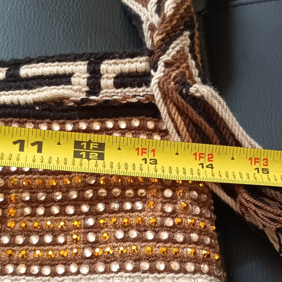 NEW Wayuu Handmade Woven Crossbody Bucket Bag Rhinestones Wide Strap Drawstring - Picture 17 of 17